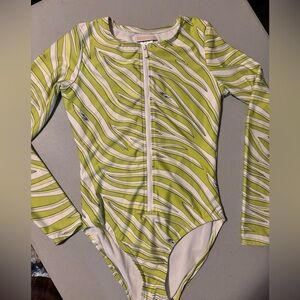 Michael Michael Kors One Piece Rash Guard Swimsuit Limeade Green Zebra Size 6